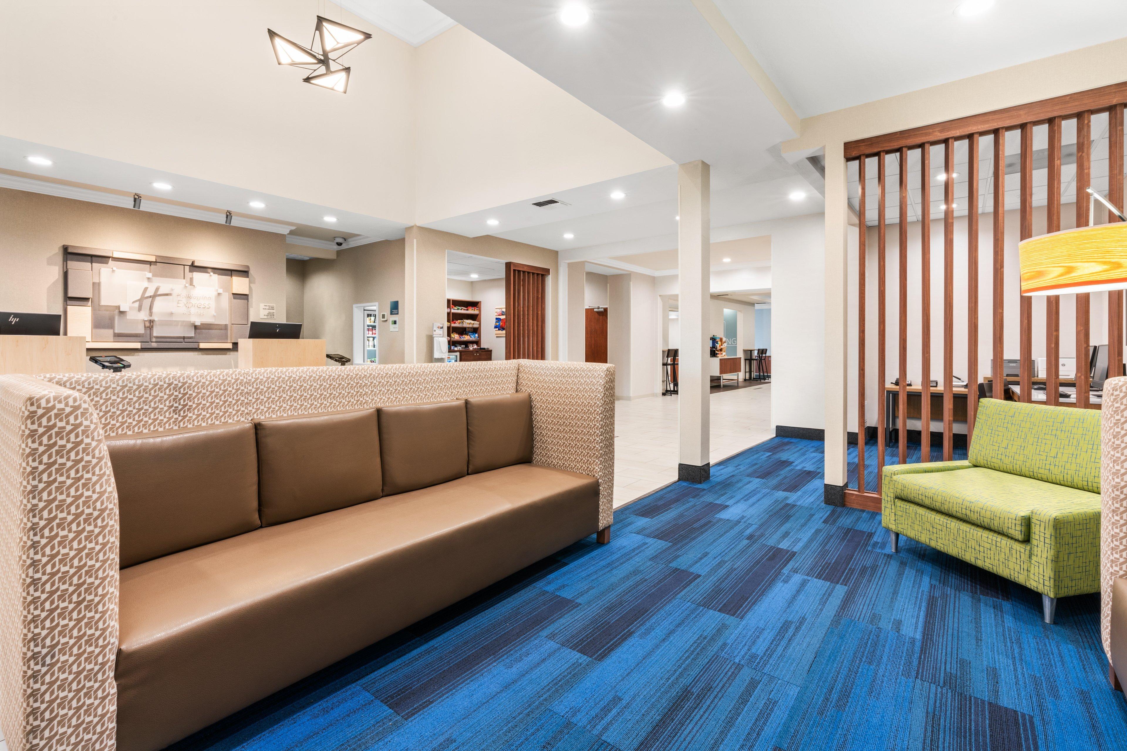 Holiday Inn Express And Suites Klamath クラマス・フォールズ エクステリア 写真