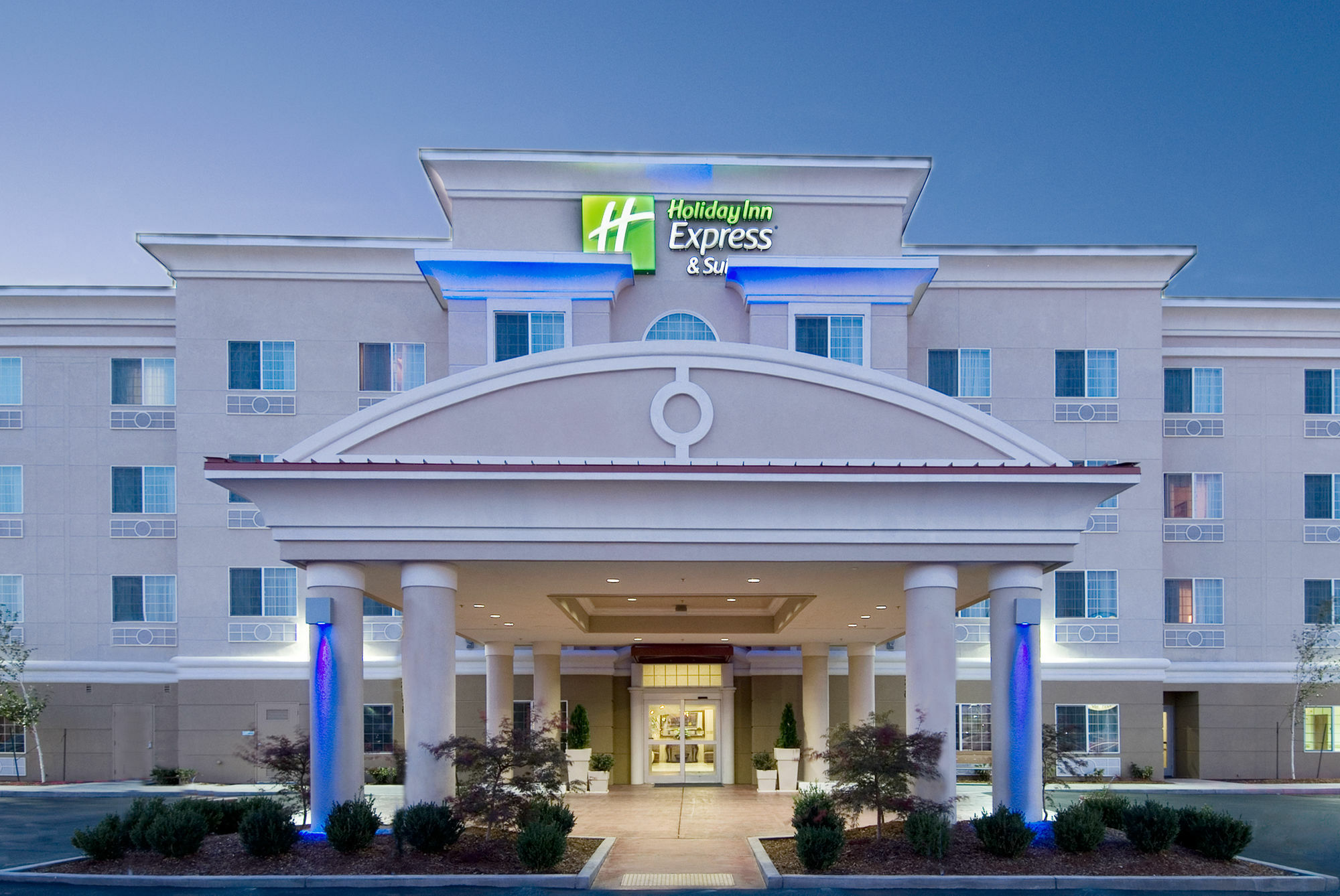 Holiday Inn Express And Suites Klamath クラマス・フォールズ エクステリア 写真